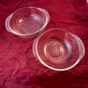 Pyrex Glass Bowls Set of 2 Serving Dishes Dining Neutral Kitchen Home Clear